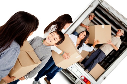 Moving truck service for Bermondsey residential and commercial relocations