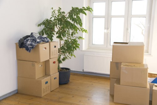 Removal van loading boxes near Bermondsey Street with access planning